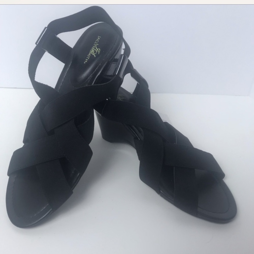 Strappy Black Wedges for Paula!! *Re-List*